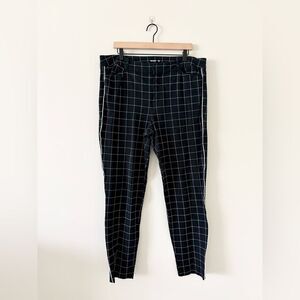 Old Navy Pixie Ankle Trouser in Black with White Grid Pattern Size 16 Tall